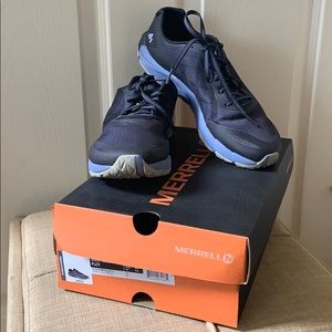 Women’s Merrell’s Bare Access Shoes size 9.5